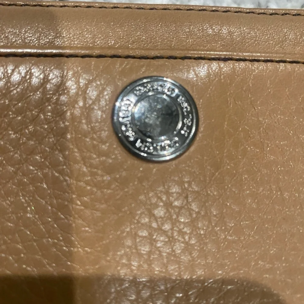 Coach Accordian Zip Wallet‎ Tan Calf Leather